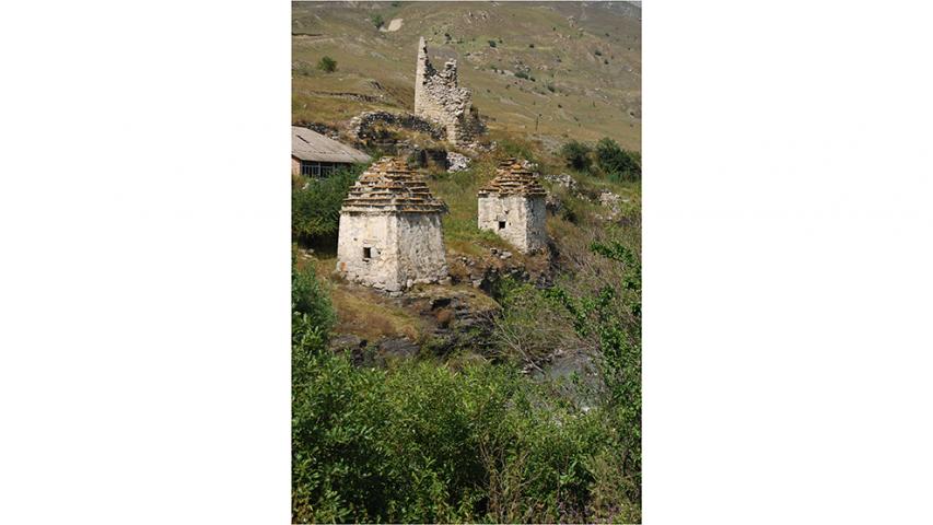 Склеповый некрополь с. Даллагкау. Склепы № 5-6