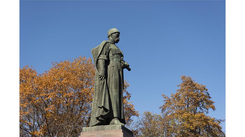 Памятник К. Л. Хетагурову